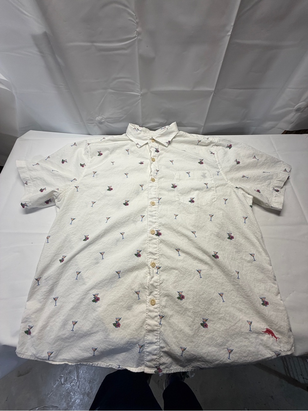 Tommy Bahama Men's Short Sleeve White Cocktail Hawaiian Shirt Size XL - Picture 2 of 9